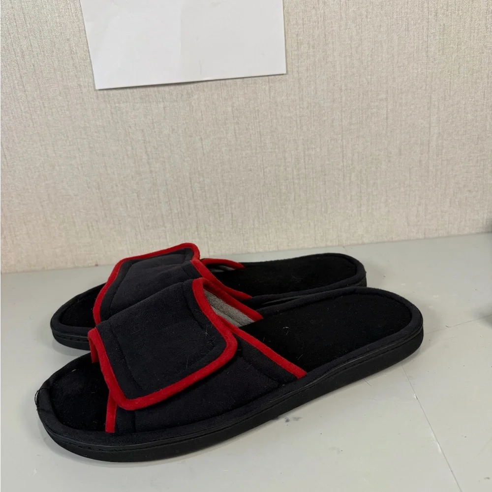dearfoam slippers mens Size 11-12 Black And Red‎